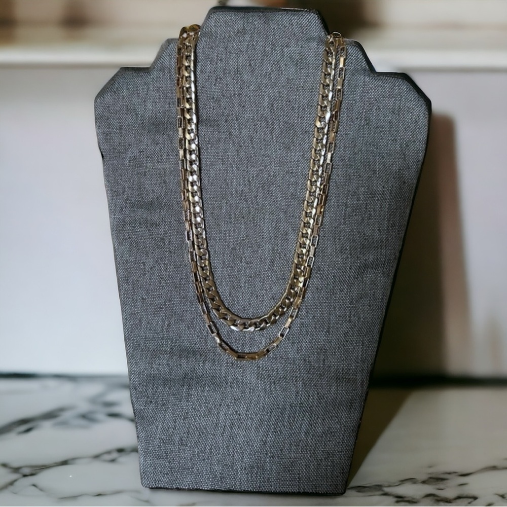 Gold chain necklace layered​​
